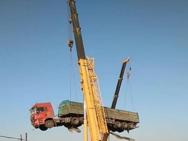 三水区吊车出租电话_惠吊车租赁讲解小型吊车内走绳和外走